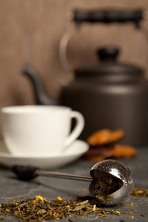 Colador de té giratorio OXO Good Grips