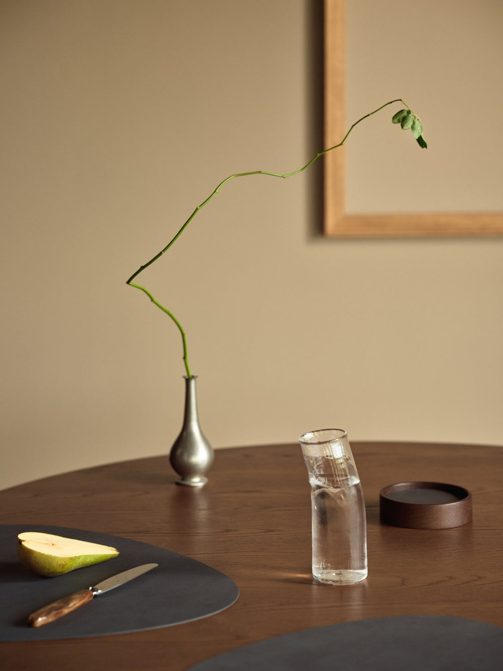 LIND DNA Manteles Individuales Nupo - Cuero - Antracita - Curvado - 44 x 37 cm - 2 Piezas