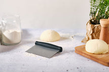 Cosy & Trendy Rascador de masa - Delish - Acero inoxidable negro