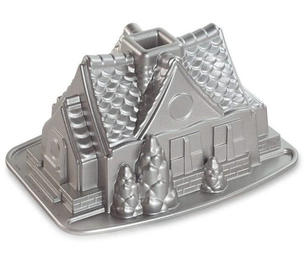 Nordic Ware Tulbandvorm Gingerbread House Bundt Plata - Gietaluminio - 26 x 20 cm