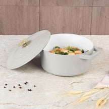 BerlingerHaus Cacerola Mate Crème - Hierro Fundido - ø 24 cm - apta para todas las fuentes de calor - capa antiadherente esmaltada