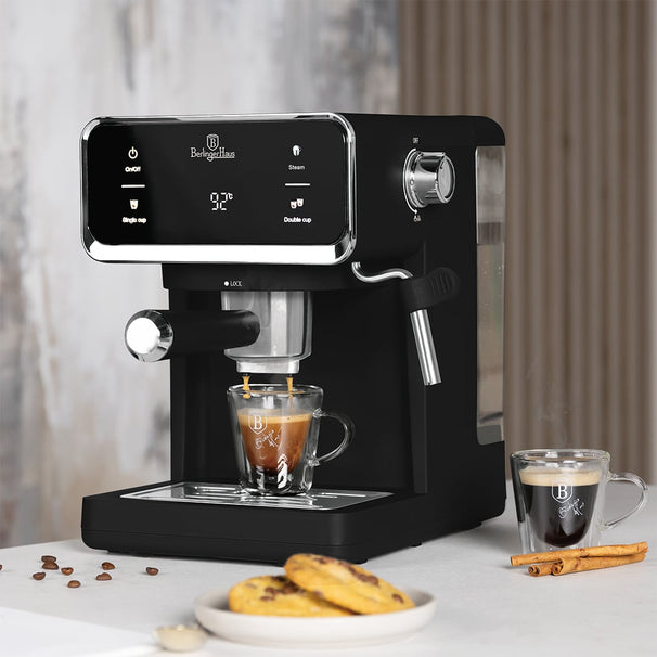 BerlingerHaus Máquina de Espresso / Máquina de Piston Digital Matte Negra - 3-en-1 - 20 Bar - 1.0 Litro