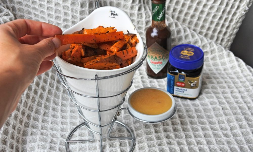 Palitos de verdura crujientes al horno con una salsa irresistible
