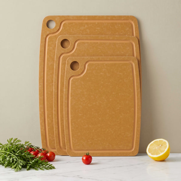 Hendi Set de tablas de cortar antideslizante - apto para lavavajillas - fibra de madera marrón - 3 piezas