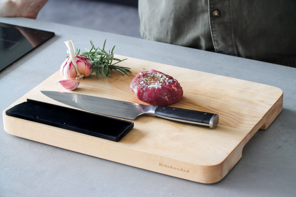Cuchillo de chef Gourmet 20 cm + protector de cuchillo gratis