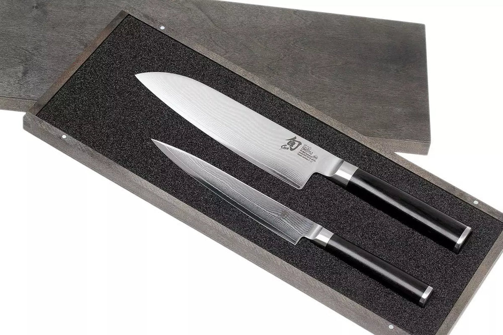 Set de cuchillos Kai Shun Classic - acero damasco de 32 capas - (Cuchillo universal + Cuchillo Santoku) 2 piezas - DMS-230