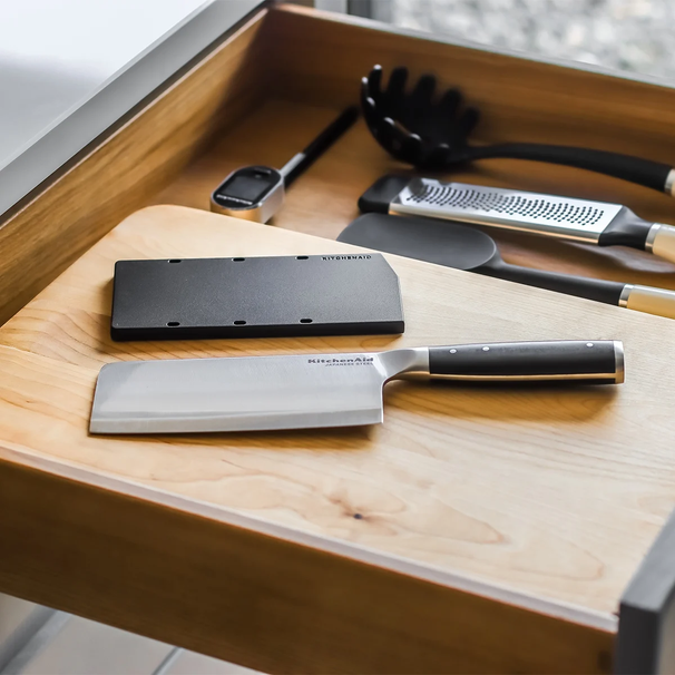 Cuchillo para picar Gourmet 15 cm + protector de cuchillo gratis