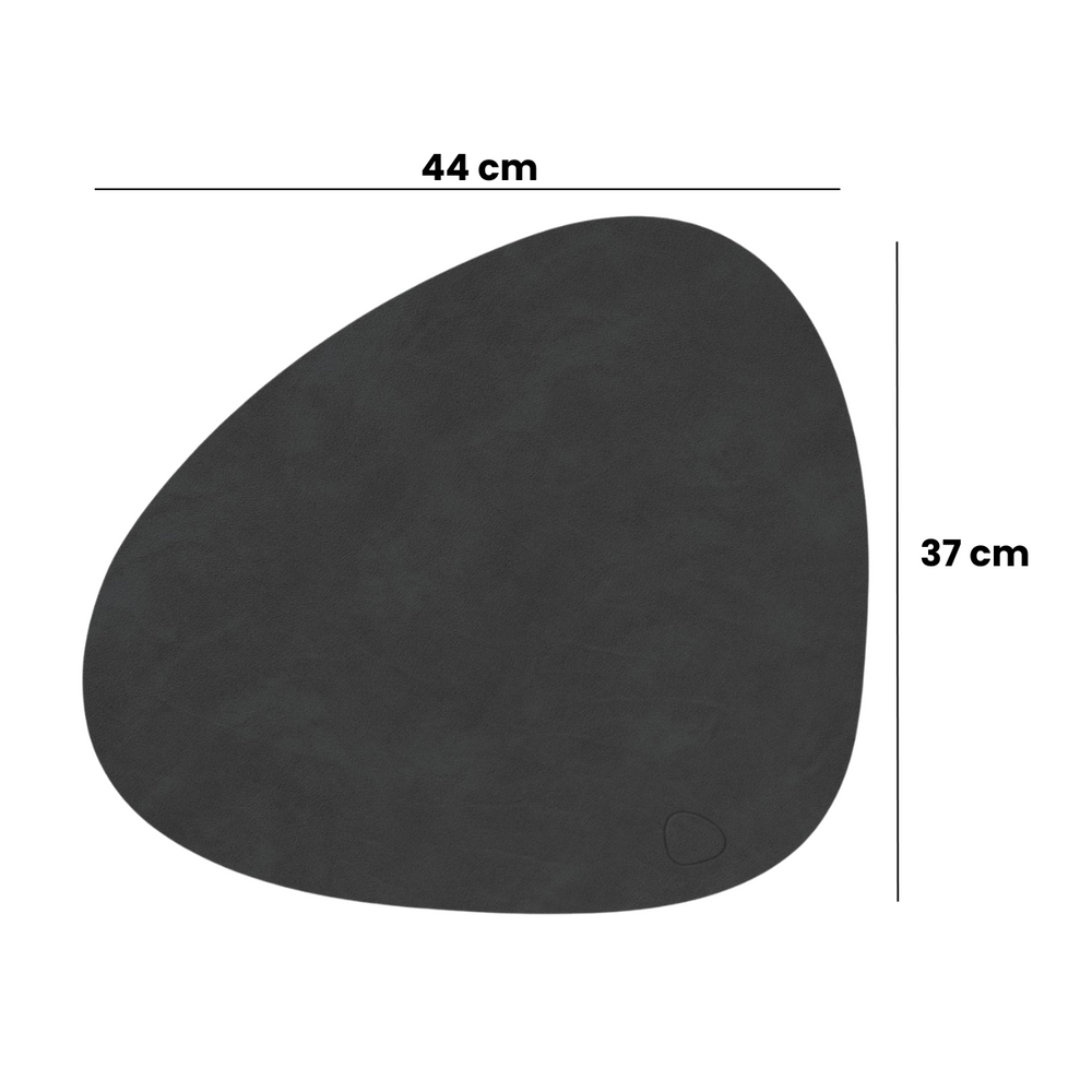 LIND DNA Manteles individuales Nupo - Cuero - Trufa - Curvado - 44 x 37 cm - 2 piezas