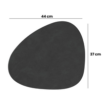 LIND DNA Manteles individuales Nupo - Cuero - Trufa - Curvado - 44 x 37 cm - 2 piezas