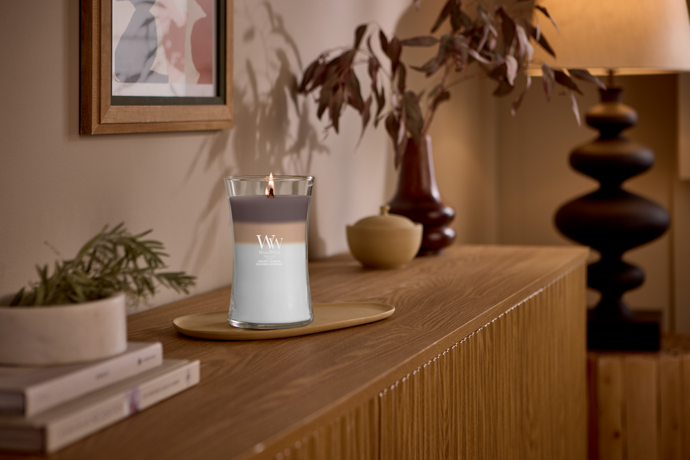 WoodWick Vela Aromática Grande Trilogy Radiant Cashmere - 18 cm / ø 10 cm - Vela Aromática en Vidrio - Mecha de Madera