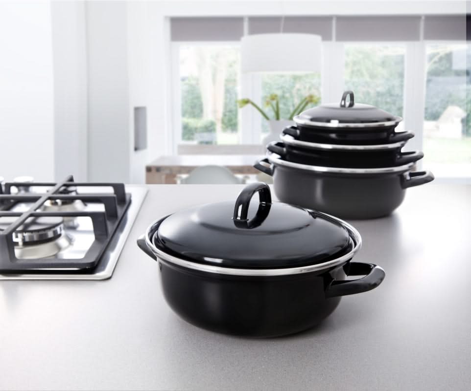 BK Braadpan Fortalit Emaille Zwart ø 30 cm / 5 Liter - sfeerbeeld 4