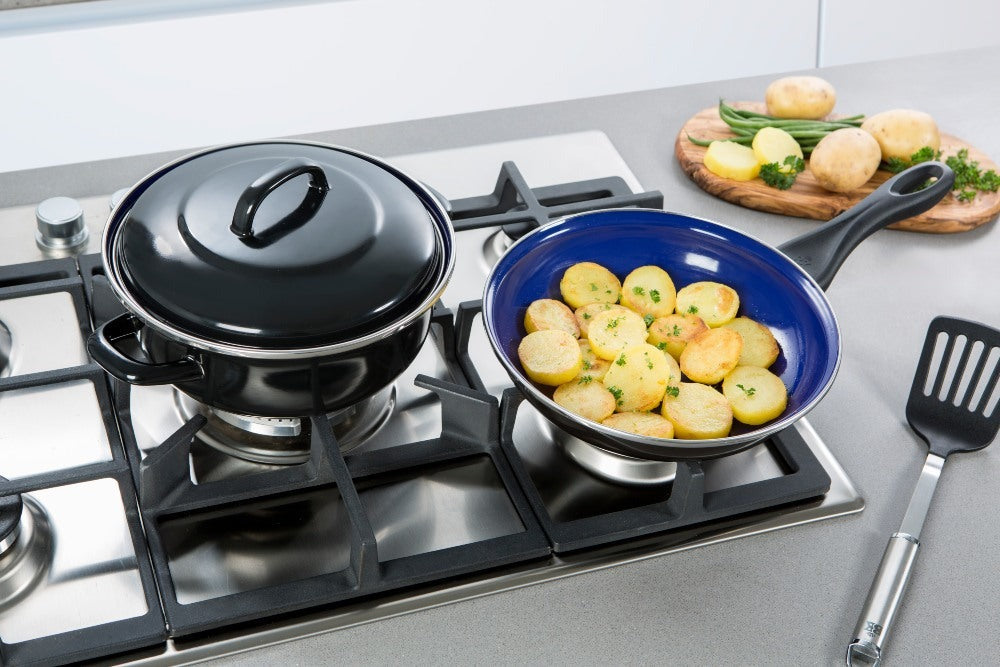 BK Braadpan Fortalit Emaille Zwart ø 36 cm / 7.5 Liter - sfeerbeeld 3