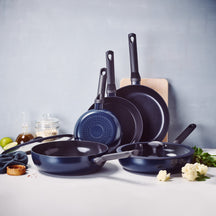BK Wokpan met deksel Enjoy Oxford Blue ø 28 cm - sfeerbeeld 2