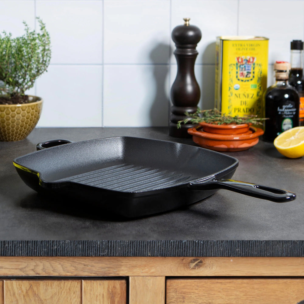 BK Sartén Grill Bourgogne Jet Black Hierro Fundido 26 x 26 cm - capa antiadherente esmaltada