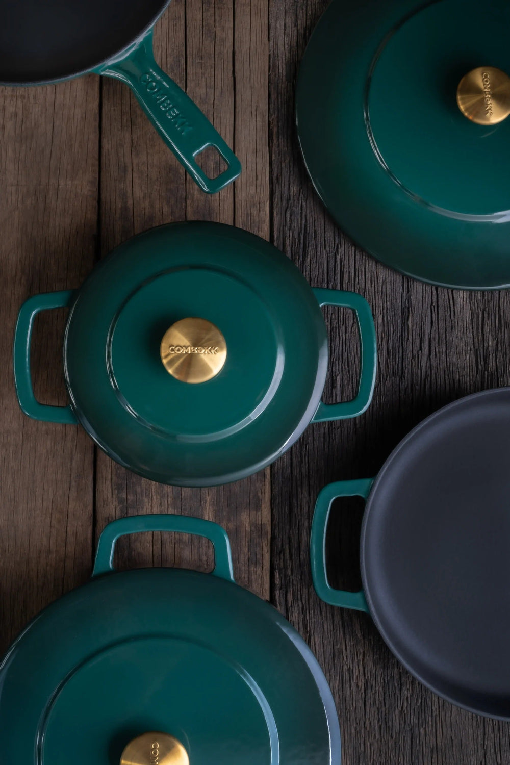 Combekk Braadpan met deksel Gietijzer Holly Green ø 24 cm / 3.8 Liter - sfeerbeeld 2