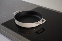 Combekk Koekenpan Skillet met 2 grepen Gietijzer Sand ø 24 cm - sfeerbeeld 5