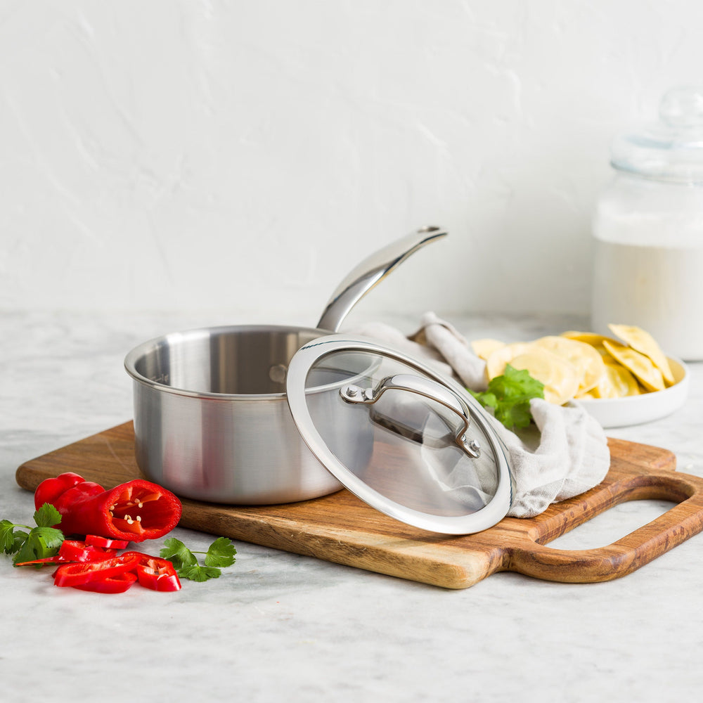 GreenPan Steelpan met deksel Première 5PLY RVS ø 16 cm / 1.58 Liter - sfeerbeeld 1