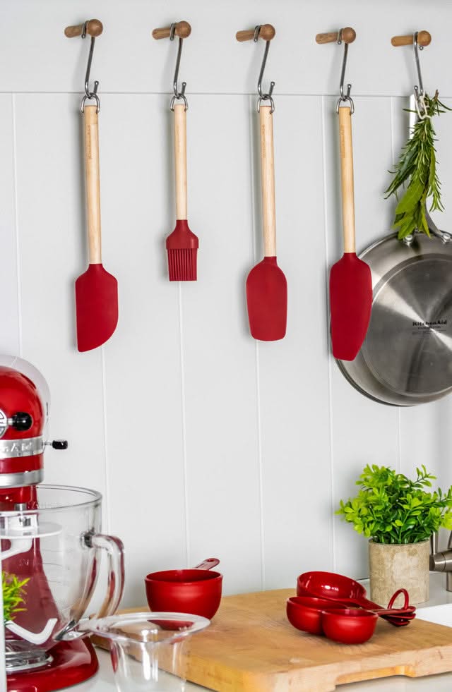 Rascador de ollas Core Rojo Emperador / Madera de abedul 32 cm