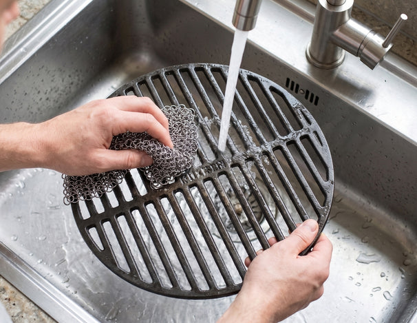 Keij Kamado Estropajo de hierro fundido - Cadena de limpieza de acero inoxidable