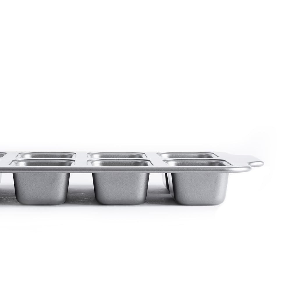 KitchenAid Mini Cakevorm Aluminized Steel - 8 cakejes - 39 x 24 cm - zijaanzicht