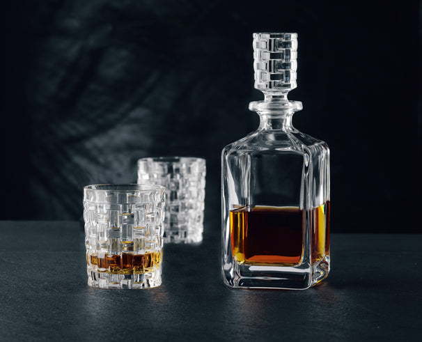 Nachtmann Set de Whisky Bossa Nova 3 piezas - Decantador 750 ml y 2 Vasos de Whisky 330 ml