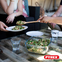 Pyrex Set de Fuentes de Vidrio para Horno con Tapa Cook & Store 3 piezas - 400 ml, 1.1 Litros & 2.5 Litros