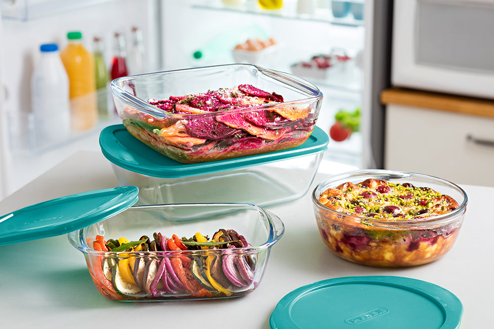 Pyrex Set de Fuentes de Vidrio para Horno con Tapa Cook & Store 3 piezas - 400 ml, 1.1 Litros & 2.5 Litros