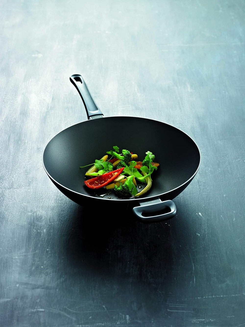 SCANPAN Wokpan Classic Induction ø 32cm - apta para todas las fuentes de calor - capa antiadherente estándar