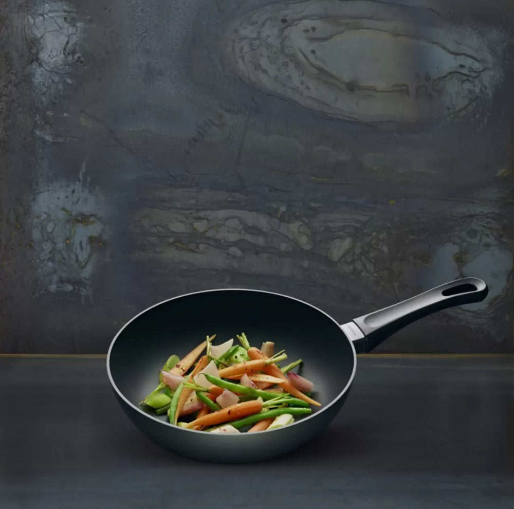 SCANPAN Wokpan Classic Induction ø 24 cm - adecuado para todas las fuentes de calor - capa antiadherente estándar