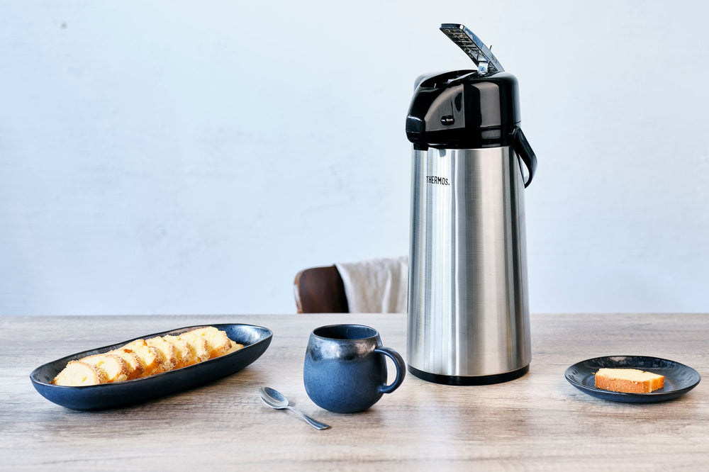Thermos termo de bomba - bomba - jarra aislante - 2.2 liter