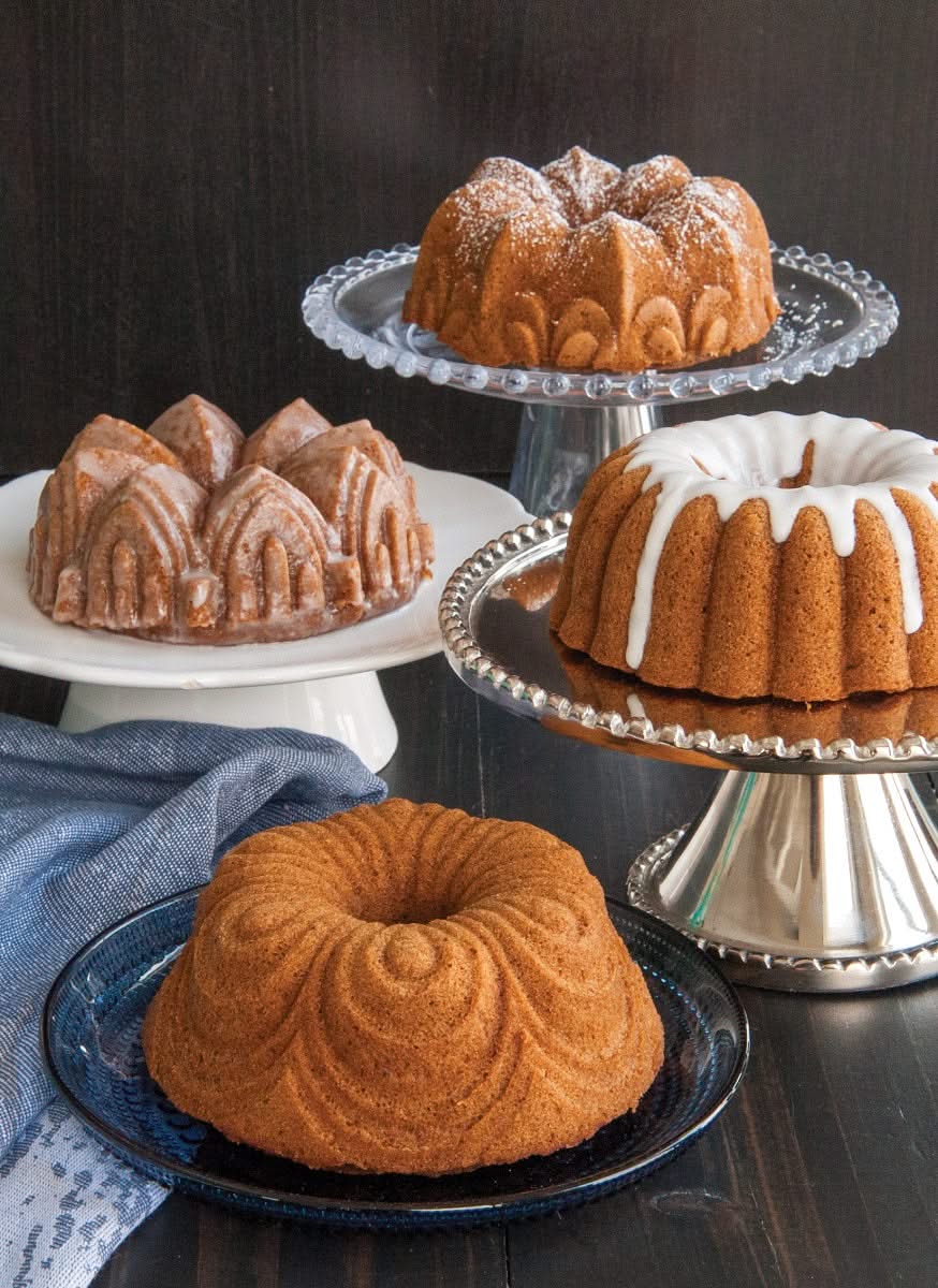 ¿Buscas una receta deliciosa para un bizcocho de corona lleno de sabor? ¡Has llegado al lugar indicado!