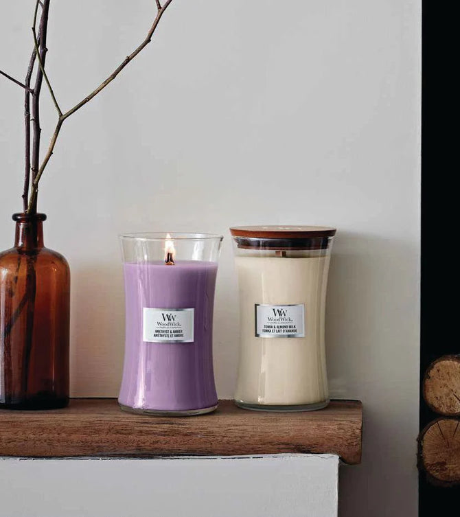 Vela WoodWick ± 130 horas de duración